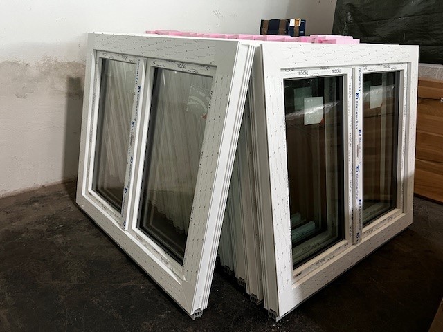 2tlg.Kunststoff Fenster mit standard Stulp, Serie: 88MD, Beschlag:LS, Basis, RS, Basis